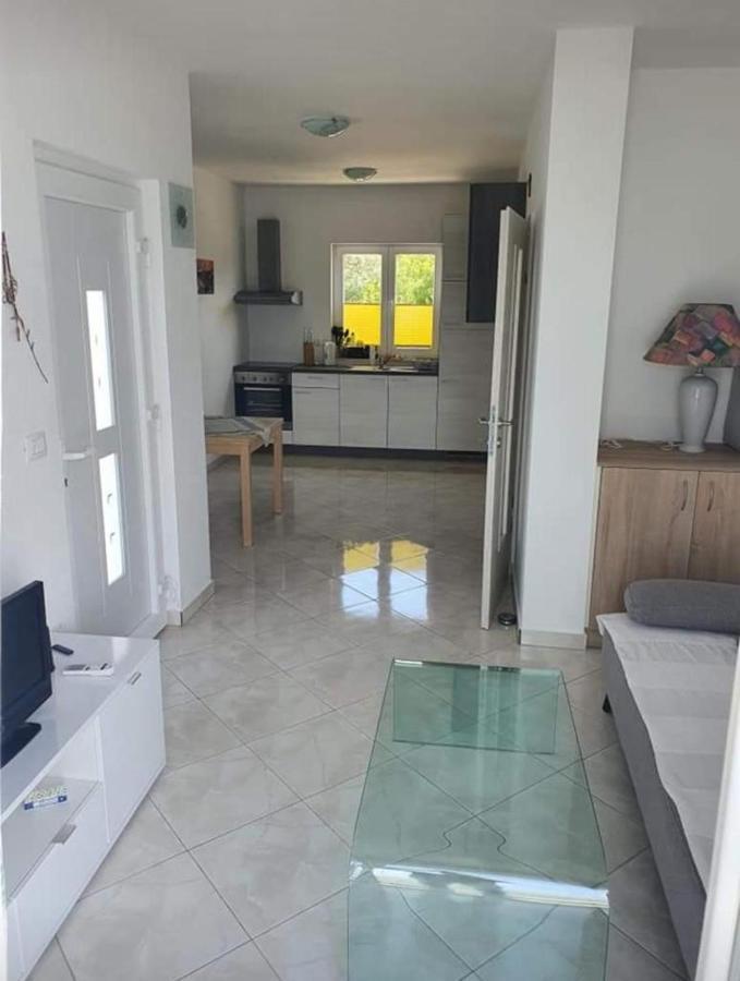 Modern Seeview Apartment Maslenica With Free Wifi, Free Parking, 300M From Beach Exterior photo